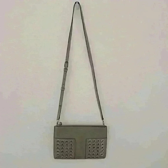 NWOT! Authentic Tory Burch block T grommet mini crossbody Bag/clutch Purse - Picture 4 of 8